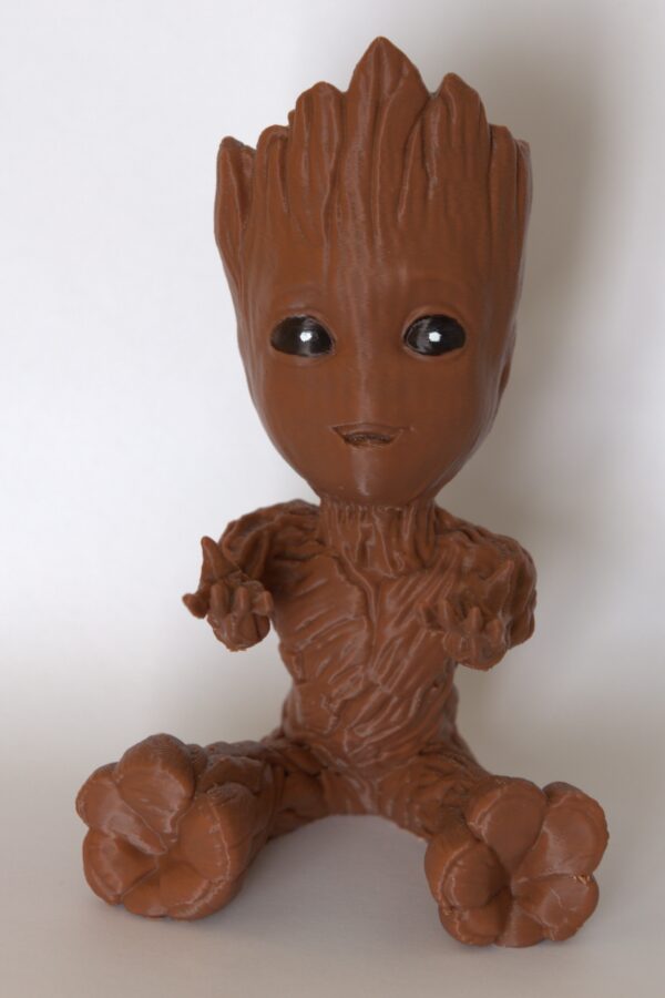 Groot Handyhalter (Holz 3D Druck) – Bild 3