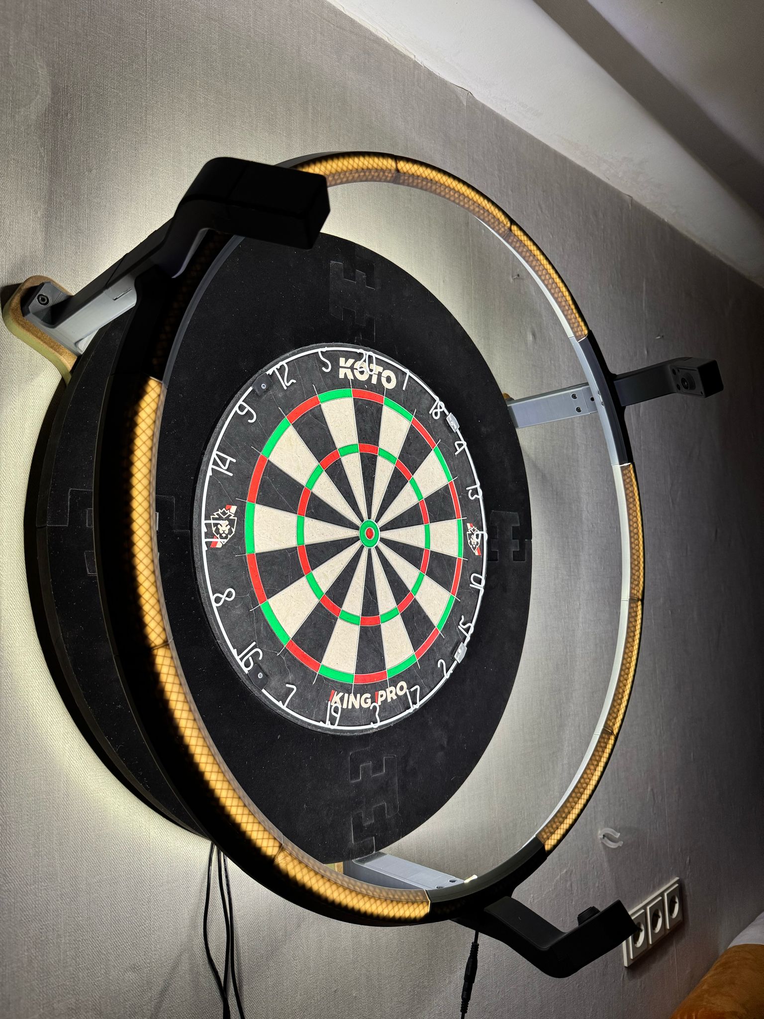 AutoDarts Komplett Set !!mit Grundplatte!! – Bild 9